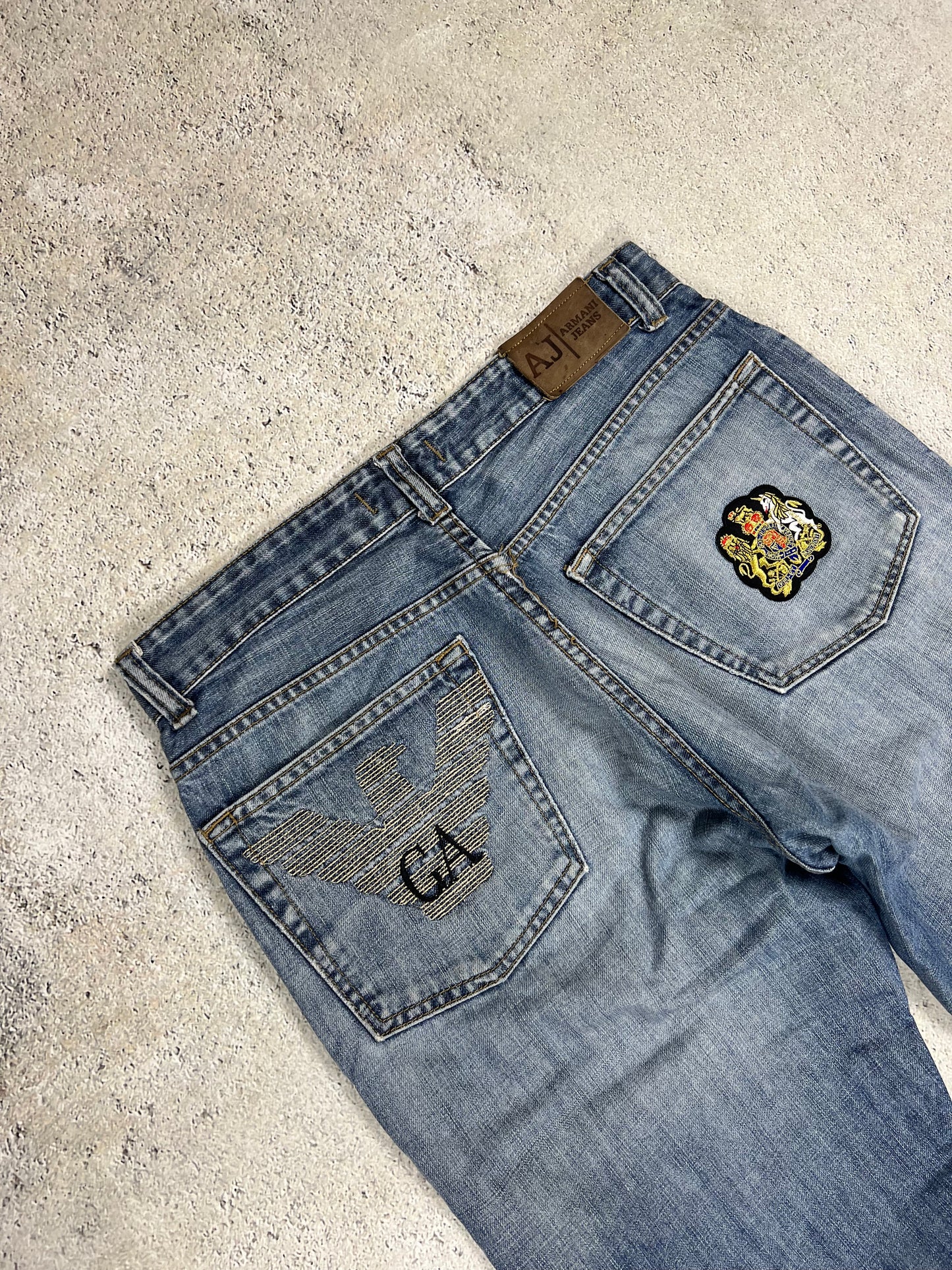 Armani Jeans M