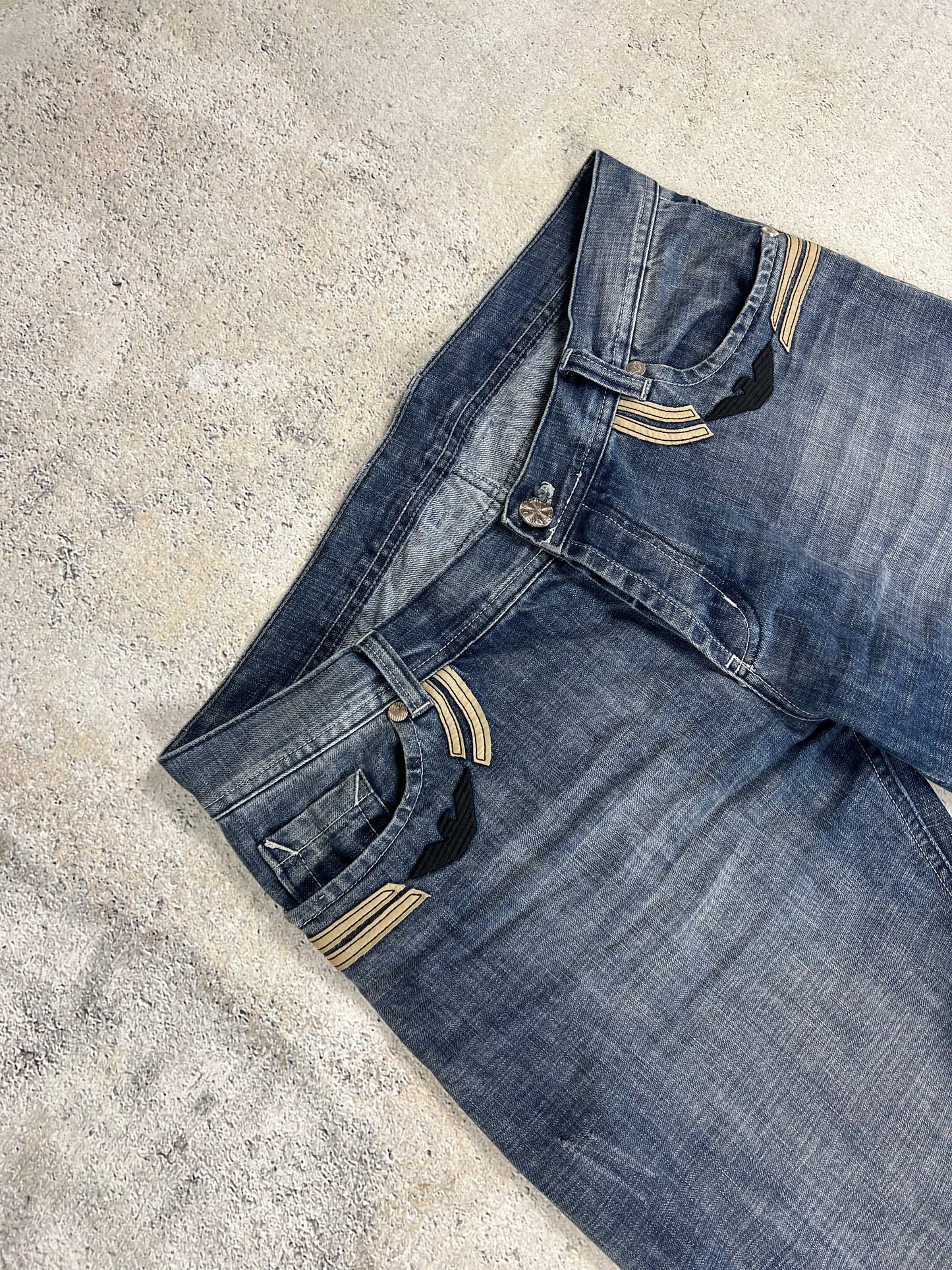 Armani Jeans L